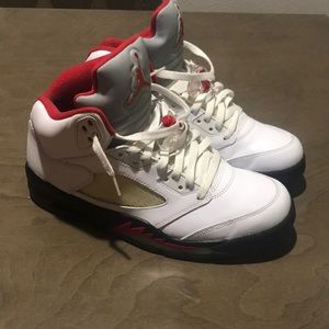 Jordan 5 Retro Fire Red (2013)